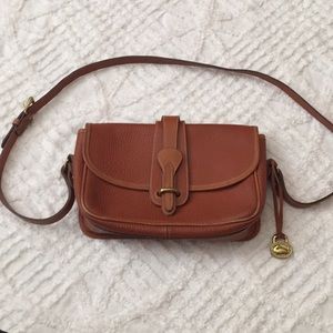 Crossbody purse
